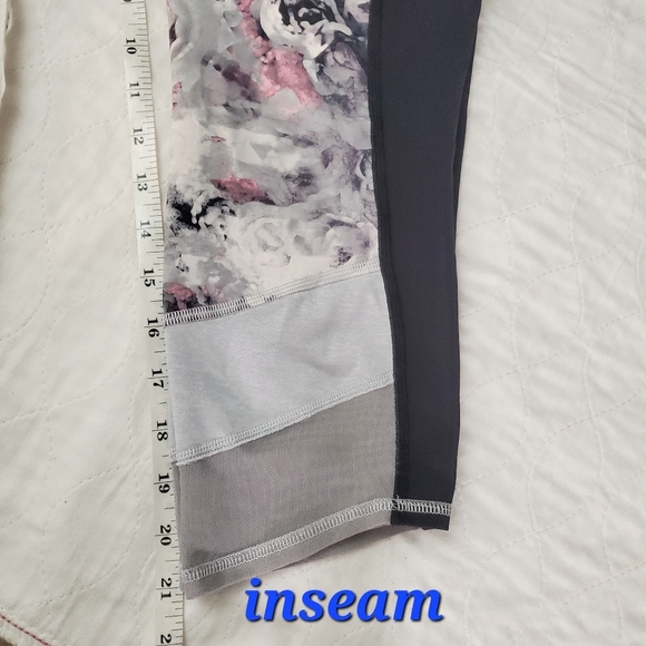 LULULEMON If You're Lucky crop black and floral prints size 8 leggings - Picture 8 of 11